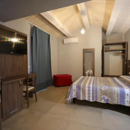 Il Villino 3* Belforte del Chienti